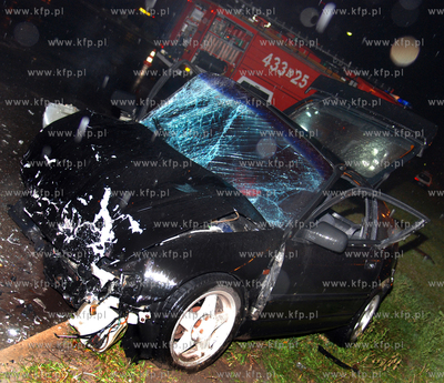 Tragiczny final nocnego wyscigu. W Gdyni na ulicy Kontenerowej...