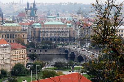 Praga (Czechy). Kompleks  Zamkowo - Palacowy z Katedra...