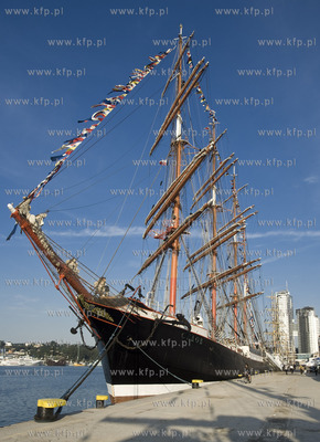 Gdynia. Zlot zaglowcow - The Tall Ships Races 2009....