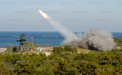 Na Centralnym Poligonie Sił Powietrznych w Ustce zakonczyly...