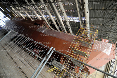 Niedokonczona Korweta Gawron oczekujaca na decyzje...