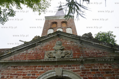Kaplica rodu Donhoff przy kościele p.w Matki Bożej...