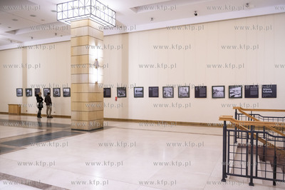 Wystawa zdjęć Miasta Gdańska Zbigniewa i Macieja...