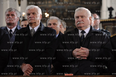 Msza za zmarlych w katastrofie samolotu prezydenckiego....