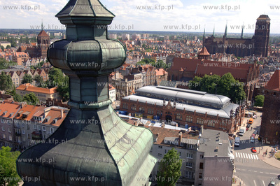 Widok na Gdansk z wiezy kosciola sw. Katarzyny. Widoczne...