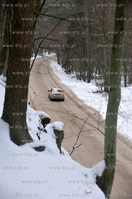 Lesna droga pomiedzy Sulminem na Kaszubach, a Otominem....