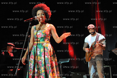 Siesta Festival 2016. Koncert portugalskiej wokalistki...