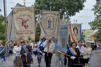 Boże Ciało w Gdańsku Brzeźnie. Procesja na ul....
