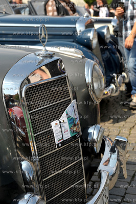 Gdansk. Targ Weglowy. XV Zlot Zabytkowych Mercedesow.
28.05.2016...