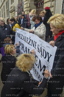 Gdańsk, Nowe Ogrody. Gdańscy sędziowie solidarni...