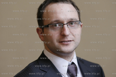 Gdansk. Sesja Rady Miasta. Radny PO Marcin Skwierawski.
11.02.2010
fot....