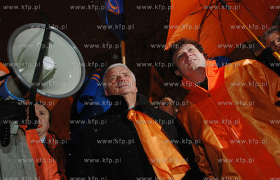 Pod konsulatem Ukrainy, zorganizowano demonstracje...