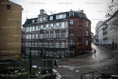 Biskupia Gorka w Gdansku. Kamienice przy ul. Biskupiej.
11.12.2013
fot....
