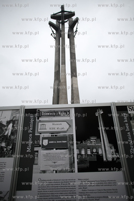 Gdansk. Plac Solidarnosci. Wystawa poswiecona wydarzeniom...