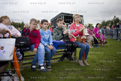 13. biesiada  Trąbka w Trąbkach. Bicie rekordu Polski...