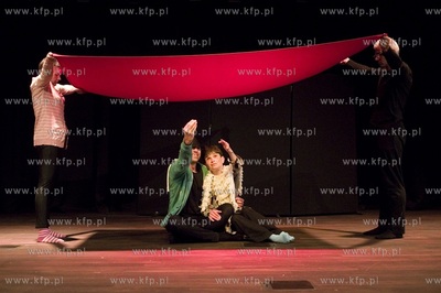 Festiwal Świat Mało Znany. Przegląd Teatralny w...