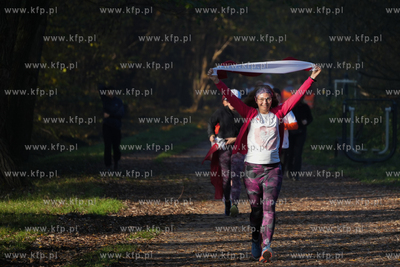 Parkrun Gdańk - Południe. Edycja biało - czerwona...