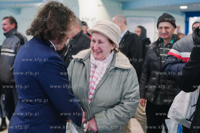 Sopot. Hala 100-lecia. Śniadanie wielkanocne dla potrzebujących...