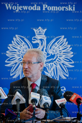 Gdansk. Pomorski Urzad Wojewodzki. Sala Kominkowa....