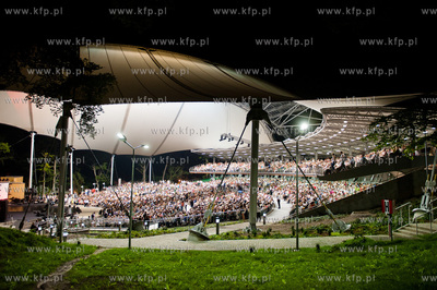Sopot. Inauguracja nowej Opery Lesnej. Spektakl pt...
