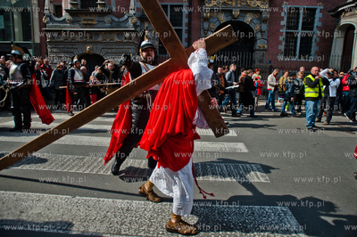 Wielki Piatek. Misterium Meki Panskiej na ulicach Gdanska....
