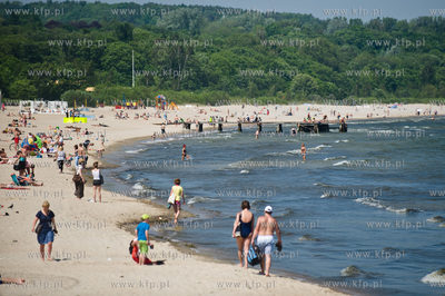 Sloneczny i upalny dzien na plazy w Sopocie.
23.05.2014
fot....