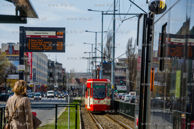 Gdansk. Wrzeszcz. Tablica informacyjna ZKM na przystanku...