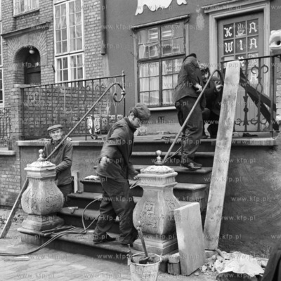 Obudowa przedprozy na ulicy Mariackiej w Gdansku. 
23.03.1972
marzec72_z.kosycarz_p
Fot....