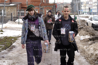 XIX final Wielkiej Orkiestry Swiatecznej Pomocy. Nz...