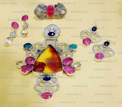 Targi Bursztynu, Bizuterii i Kamieni Jubilerskich Amberif...