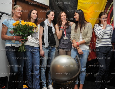 Klub Versalka w Sopocie. Spotkanie siatkarek Atom Trefl...