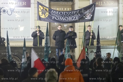 Gdańsk Manifestacja antyimigrancka Dość Płonącej...