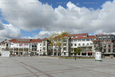 Sobota 25 kwietnia 2020 roku w Sopocie, godziny przedpołudniowe...