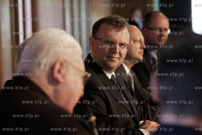 Konferencja prasowa  po pozarze w kosciele sw. Katarzyny...