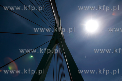 Most wantowy w Gdansku na Martwej Wisle. 25.06.2008...