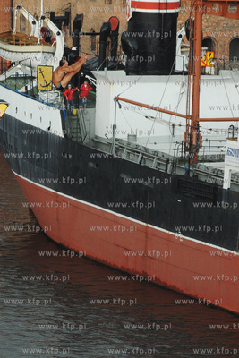 Gdansk. Pokazy CLIFF DIVINGU. Skoki z akrobacjami wykonywano...