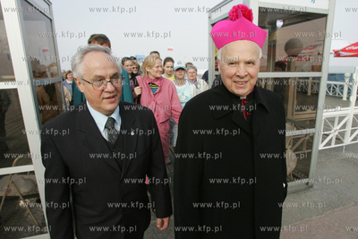 Sopockie molo zostalo nazwane im Jana Pawla II. Przed...