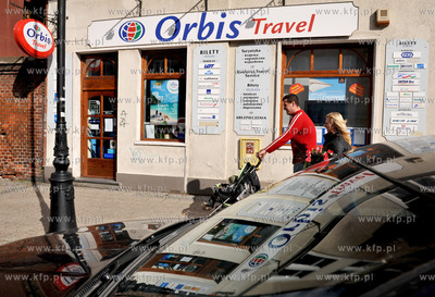 Biuro Orbis Travel w Gdansku na ul. Podmlynskiej. 29.09.2010...