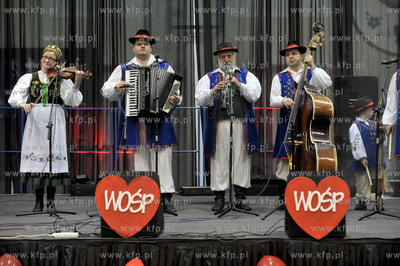 Hala widowiskowo - sportowa w Zukowie. 21 final Wielkiej...