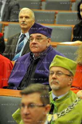 Uroczyste posiedzenie Senatu Uniwersytetu Gdanskiego...