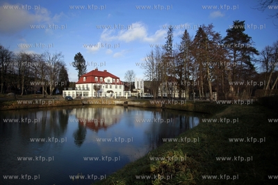 Gdansk Oliwa. Dwor Oliwski, w ktorym bedzie mieszkac...