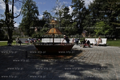 Sopot. Park Lecha i Marii Kaczynskich. Nz solanka.
12.08.2013
fot....