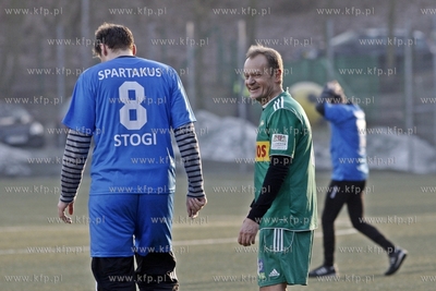 Gdansk. Boisko przy ul. Traugutta.  Sylwestrowy mecz...