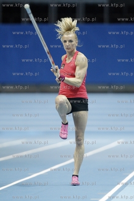 Trening skoczkini o tyczce Anny Rogowskiej, przed rozpoczynajcymi...