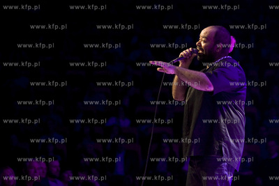 Siesta Festival. Koncert pochodzącego z Angoli Paulo...