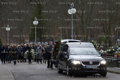 Gdynia. Cmentarz witomiński. Pogrzeb fotoreportera...