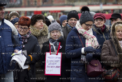 Gdańsk. Placu vis a vis Dworca Głównego. Międzynarodowy...