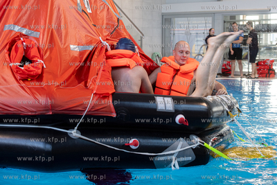 Akademia Marynarki Wojennej w Gdyni. Trenuj w wojskiem...
