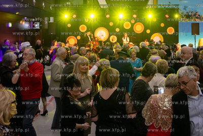 Port Lotniczy Gdańsk im. Lecha Wałęsy. Bal seniora...