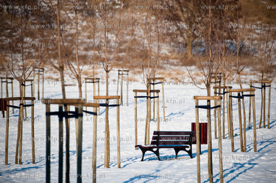 Gdansk. Nowo powstaly zbiornik retencyjny - Madalinskiego,...